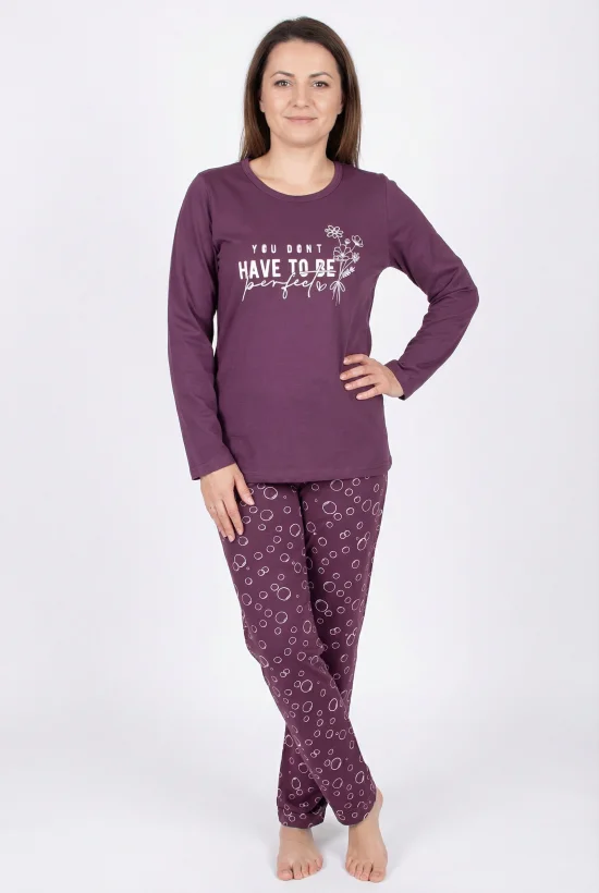 Пижами с дълъг ръкав Дамска пижама с дълъг ръкав и дълъг панталон