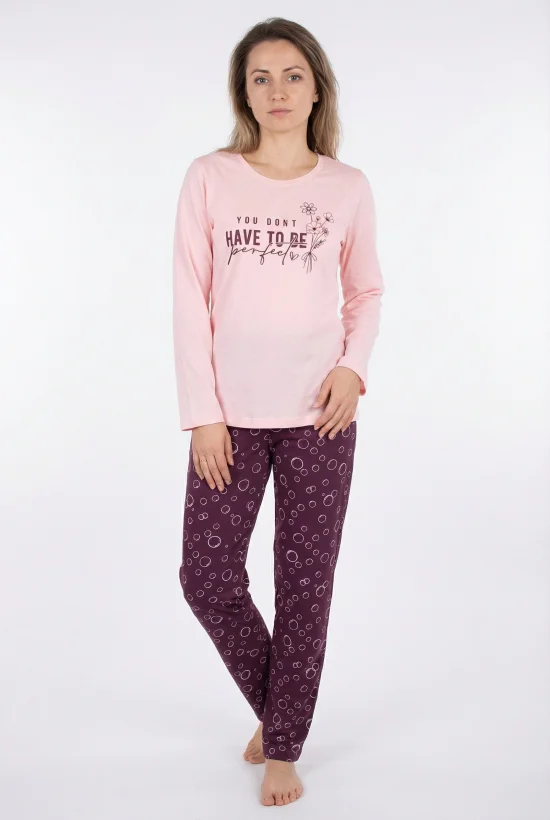 Пижами с дълъг ръкав Дамска пижама с дълъг ръкав и дълъг панталон