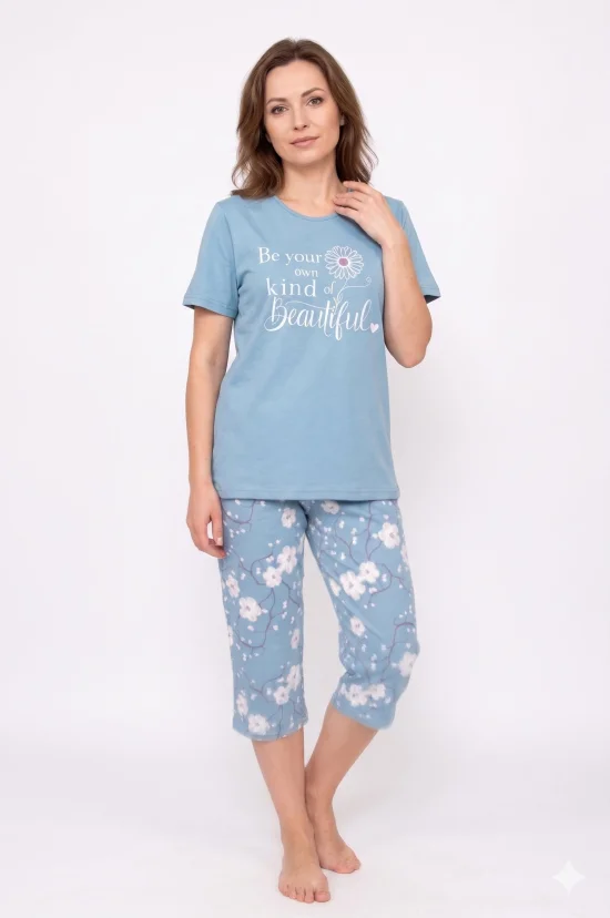 Пижами с къс ръкав Дамска пижама с къс ръкав и 7/8 панталон-пастелно зелено