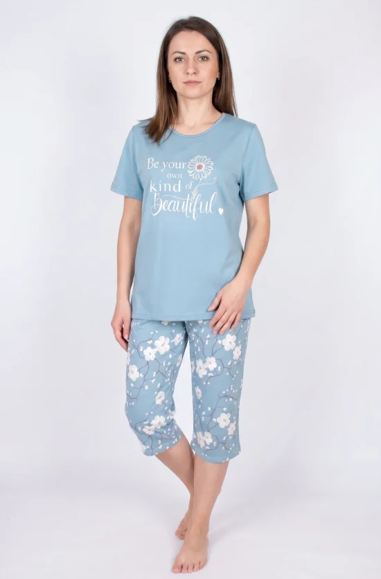 Пижами с къс ръкав Дамска пижама с къс ръкав и 7/8 панталон-пастелно зелено